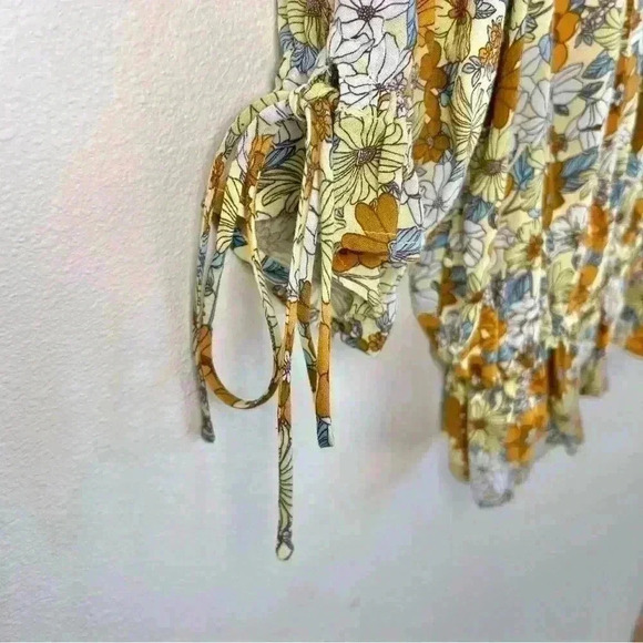 Amuse Society Women’s Daydream Woven Top Cava Size Small - Picture 10 of 16